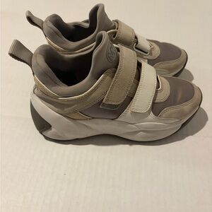 Michael Kors Beige and White Sneakers Size 5.5 Ladies
